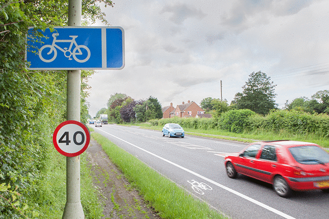 Rules of the road - A cycle lane, marked by a solid white line, is in operation. What does this mean for car drivers?